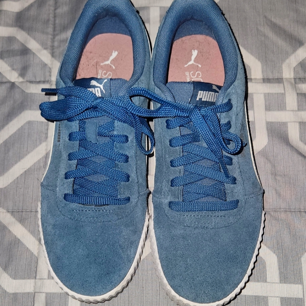 Puma platform shoe